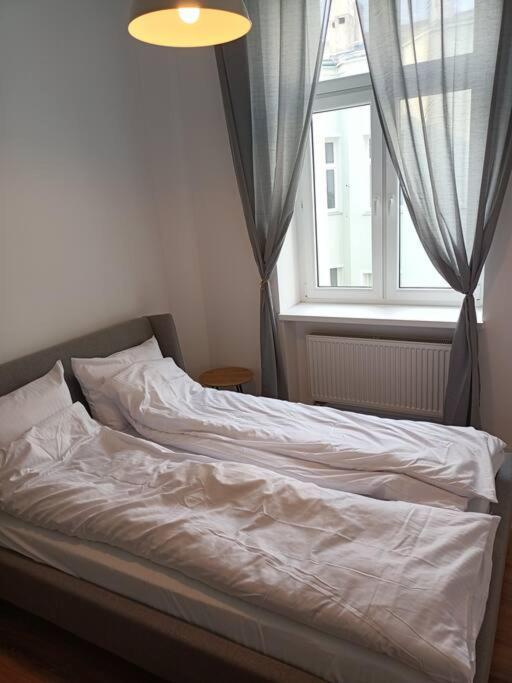 Nettuno Dowborczykow Apartment Lodz  Ngoại thất bức ảnh